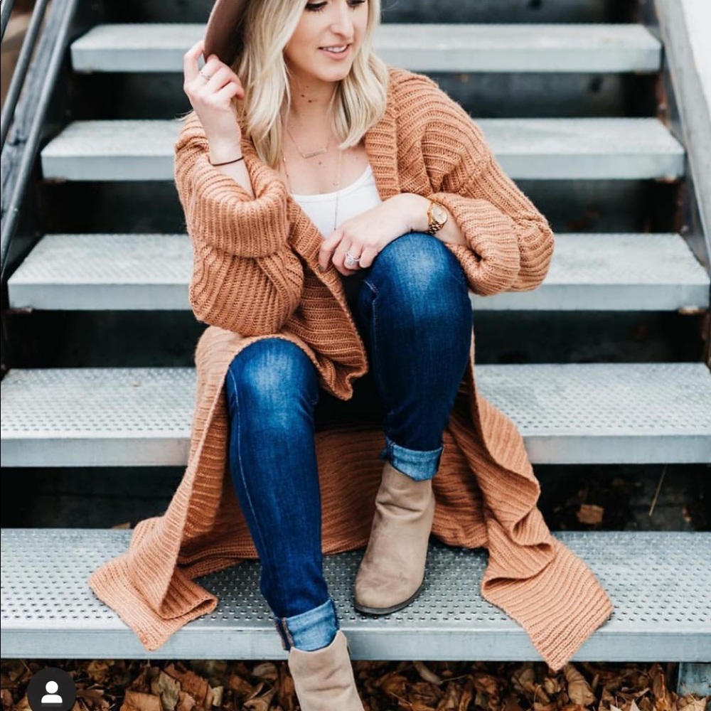 Long sweater - Picture 3 of 3